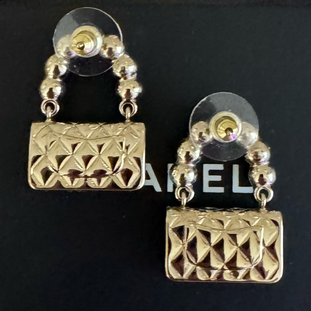 CHANEL Purse Drop Gold Tone & Pearl Earrings - Picture 3 of 5